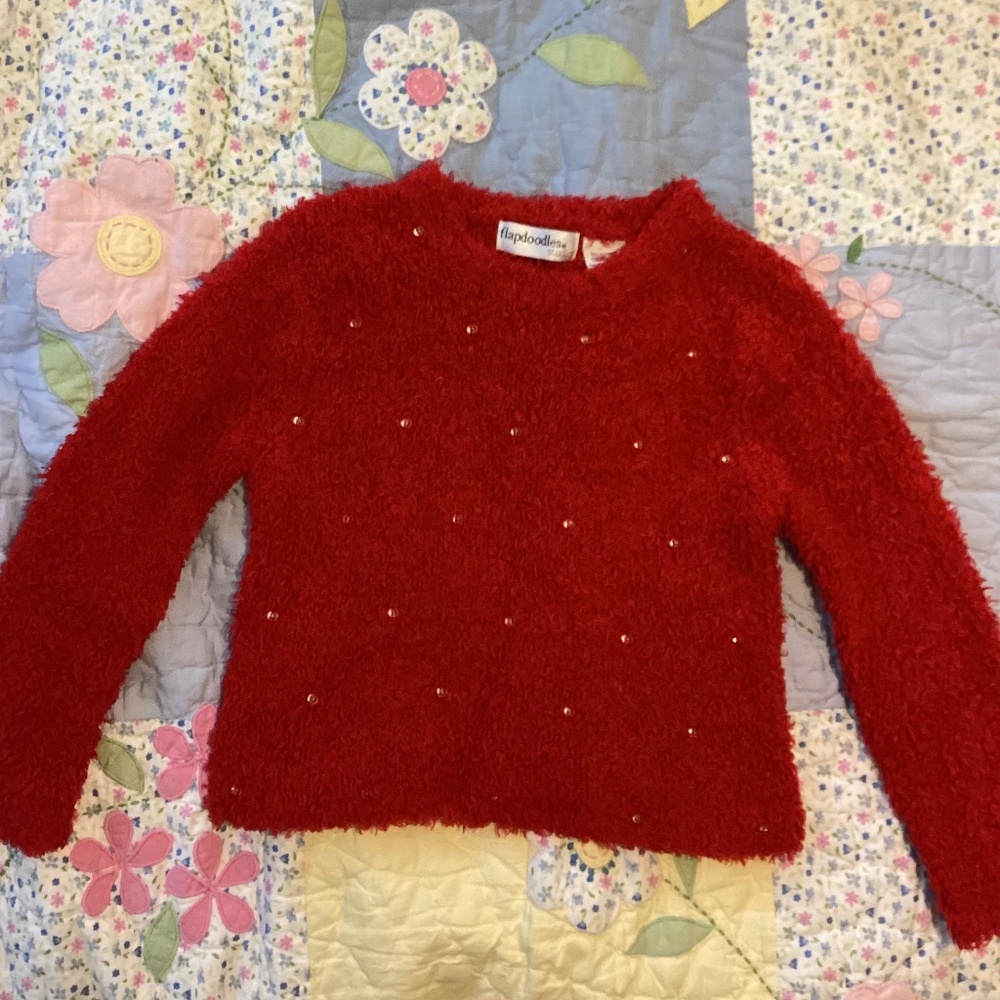 Girl Valentines Red Sweater with Faux Pearls Size 4 Soft Plush